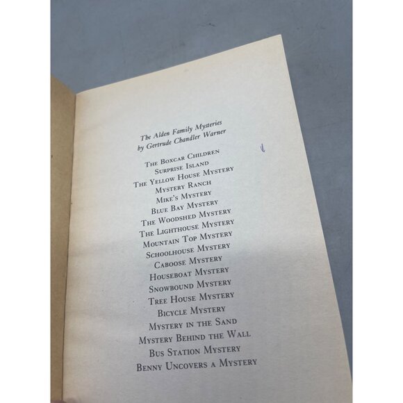 the boxer children paperback book #4 Mystery Ranch 1986 English by Warner READ - Picture 7 of 7